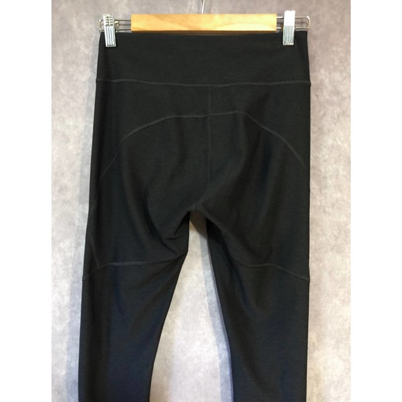 Outdoor Voices Warmup Leggings - Picture 8 of 9